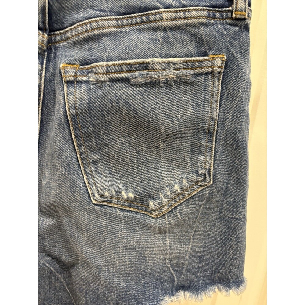 Abercrombie & Fitch Women's Mom Shorts Blue, High Rise, Distressed Denim Sz 28/6 - Picture 6 of 6